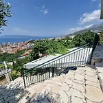 Josh Lägenhet Makarska