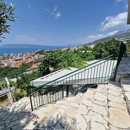 Josh Apartment Makarska